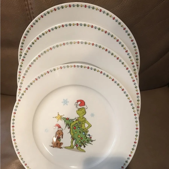 Holiday Grinch Dinner Plates Poshmark
